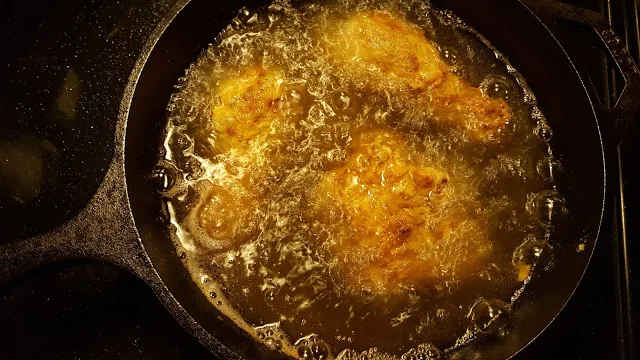 Frying chicken in a Lodge cast iron skillet