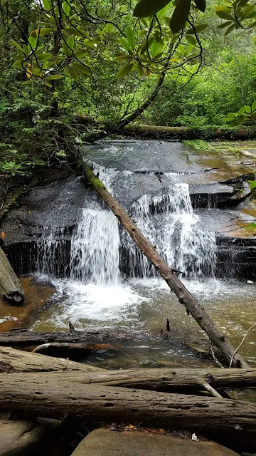 Beautiful waterfall - hiking in South Carolina - nature - outdoors - travel