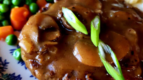 Salisbury Steak with Mushroom Gravy Recipe