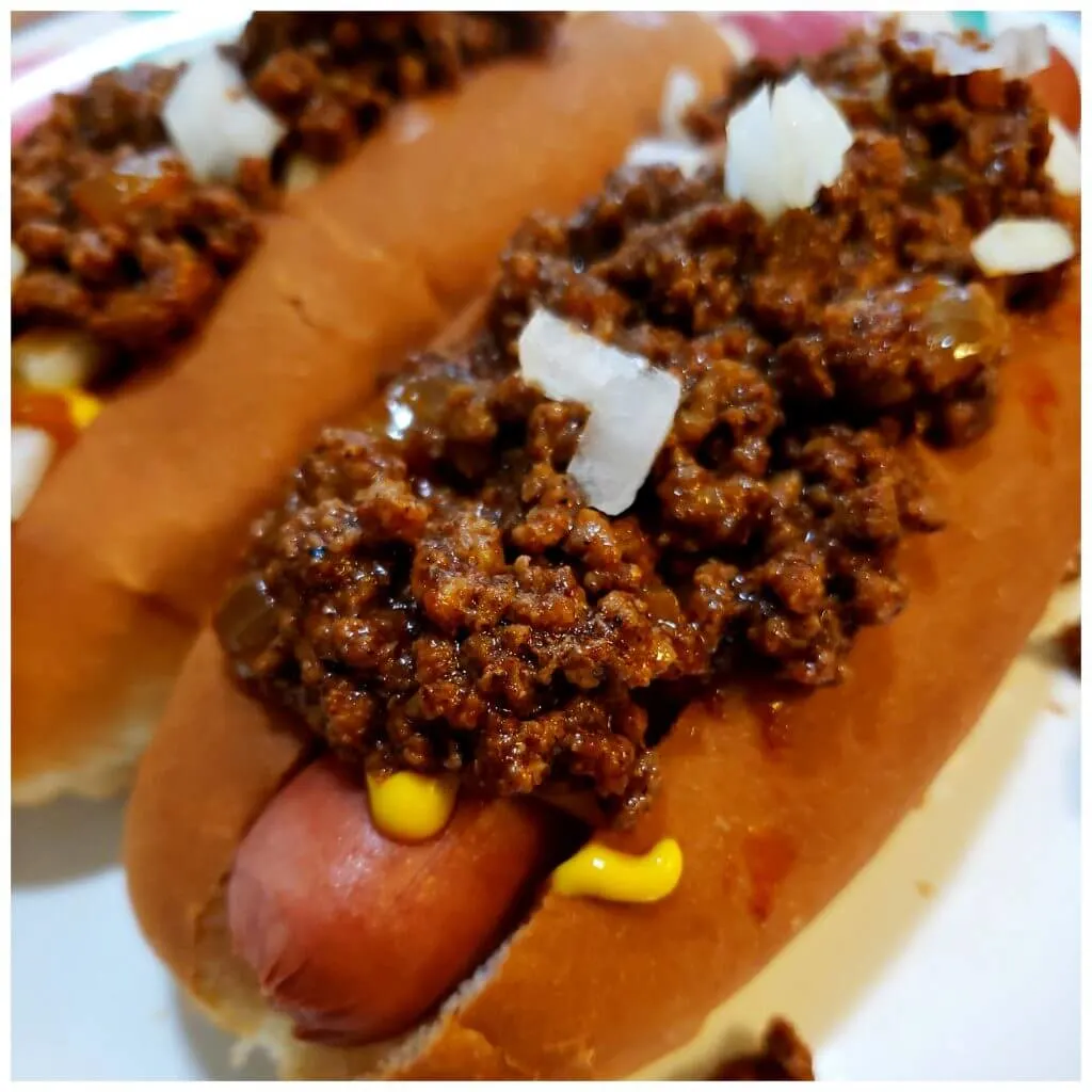 Quick Chili Cheese Dogs (Homemade Hot Dog Chili) - Plain Chicken