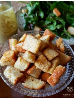 Baked Seasoned Croutons - homemade ways to use up stale bread - Easy Recipe