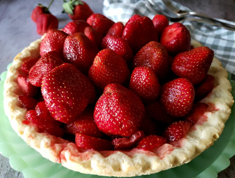 Easy Strawberry pie made with fresh local strawberries