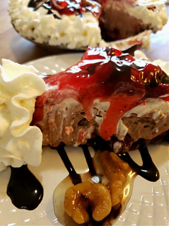Chocolate Strawberry Nut Sundae Pie No Bake Julias Simply Southern