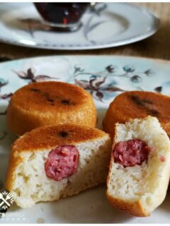Best Breakfast Pigs in a Blanket Recipe. You'll love this easy and delicious recipe. It's great for breakfast on the go too on those busy mornings.