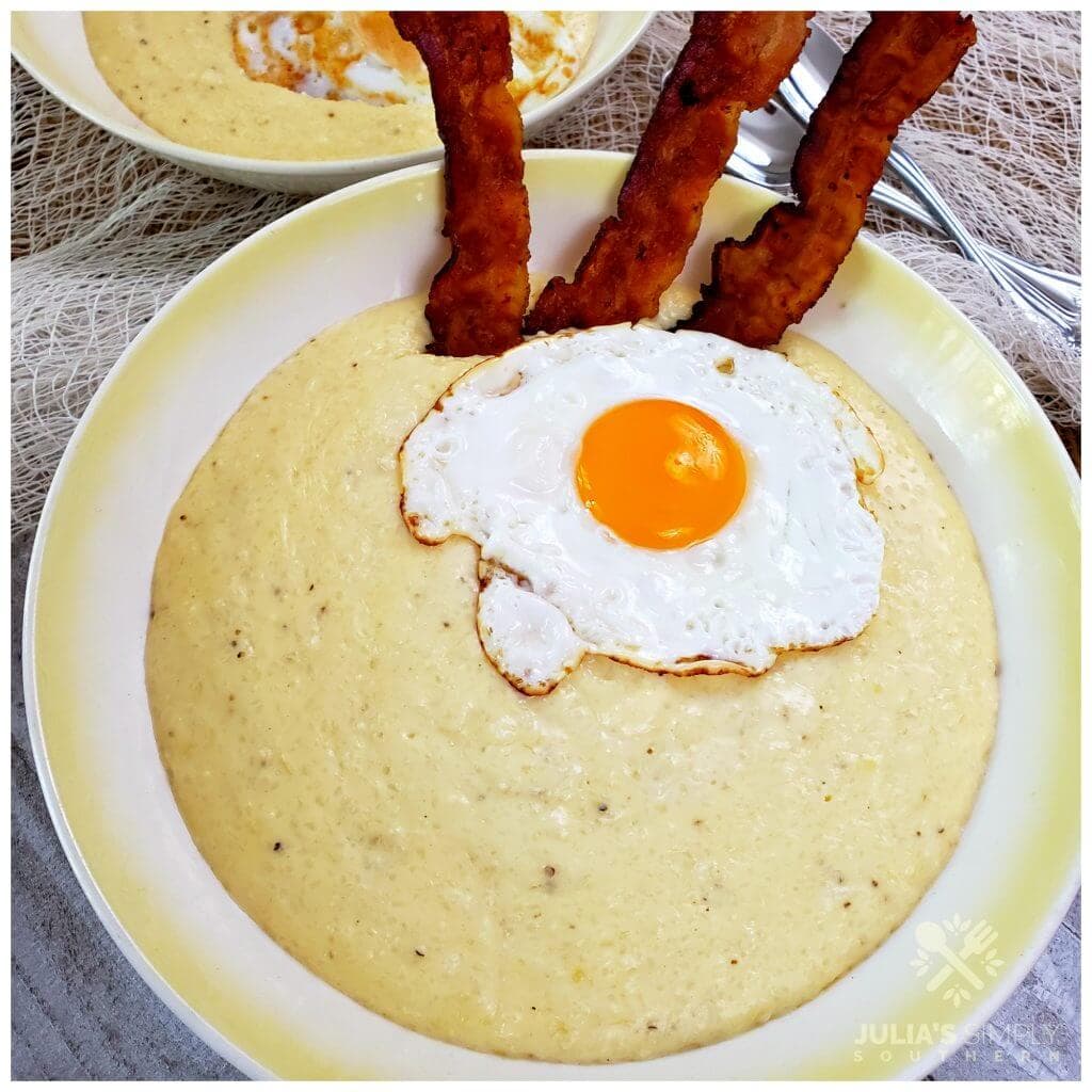 Cheesy Grits in a bowl