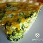 Delicious broccoli and cheddar cheese quiche recipe for breakfast