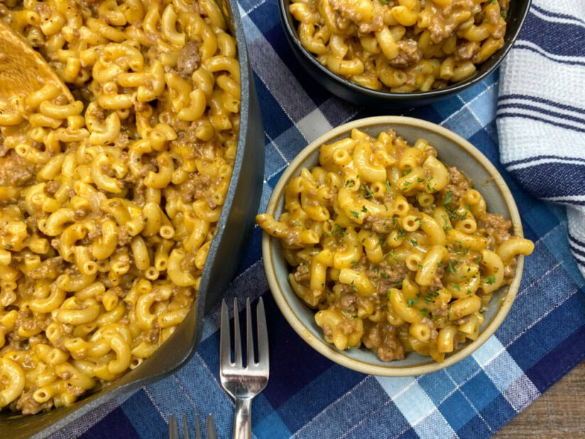 Homemade Hamburger Helper featured at Meal Plan Monday 259