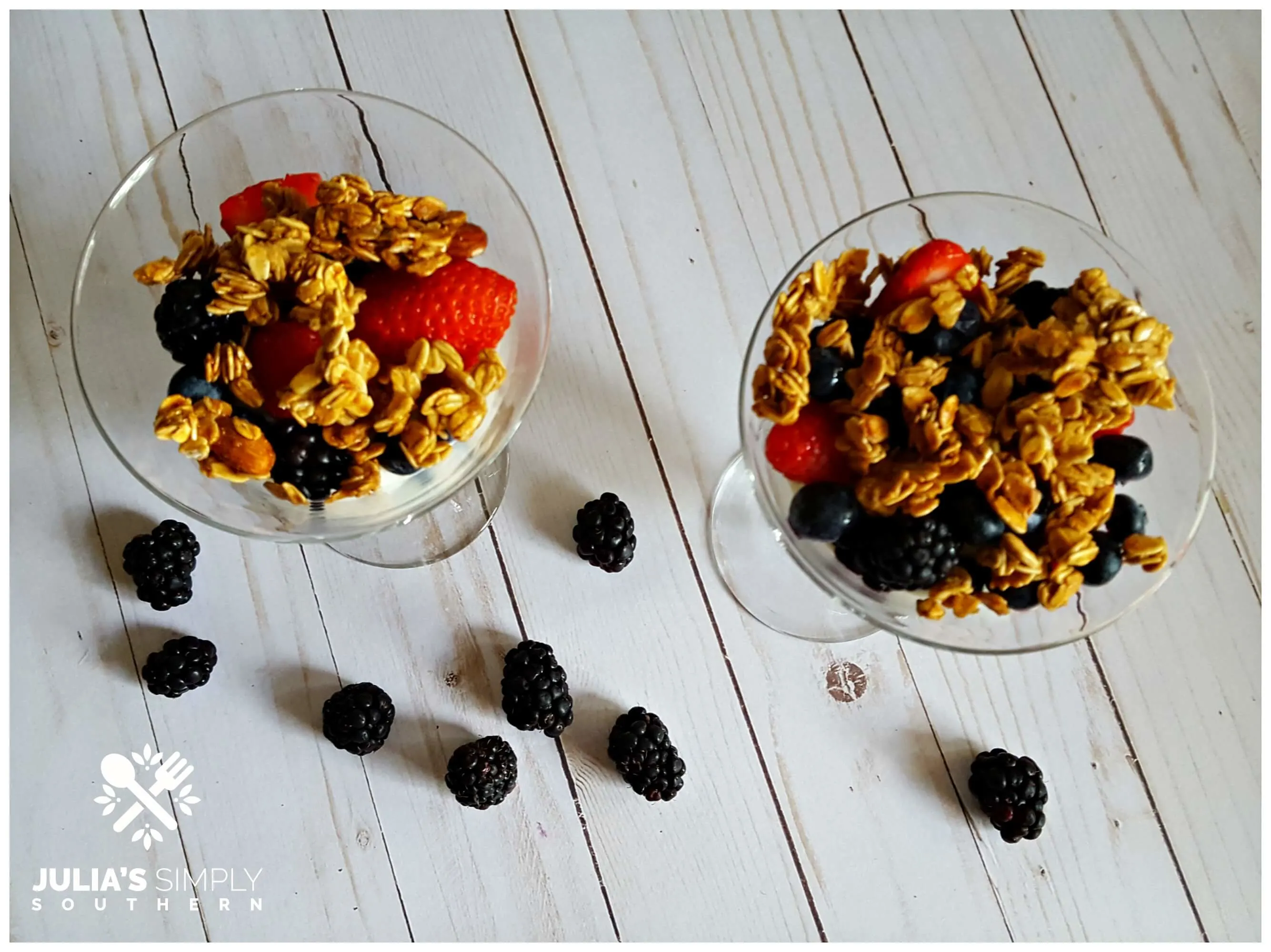 Low fat healthy fruit parfaits