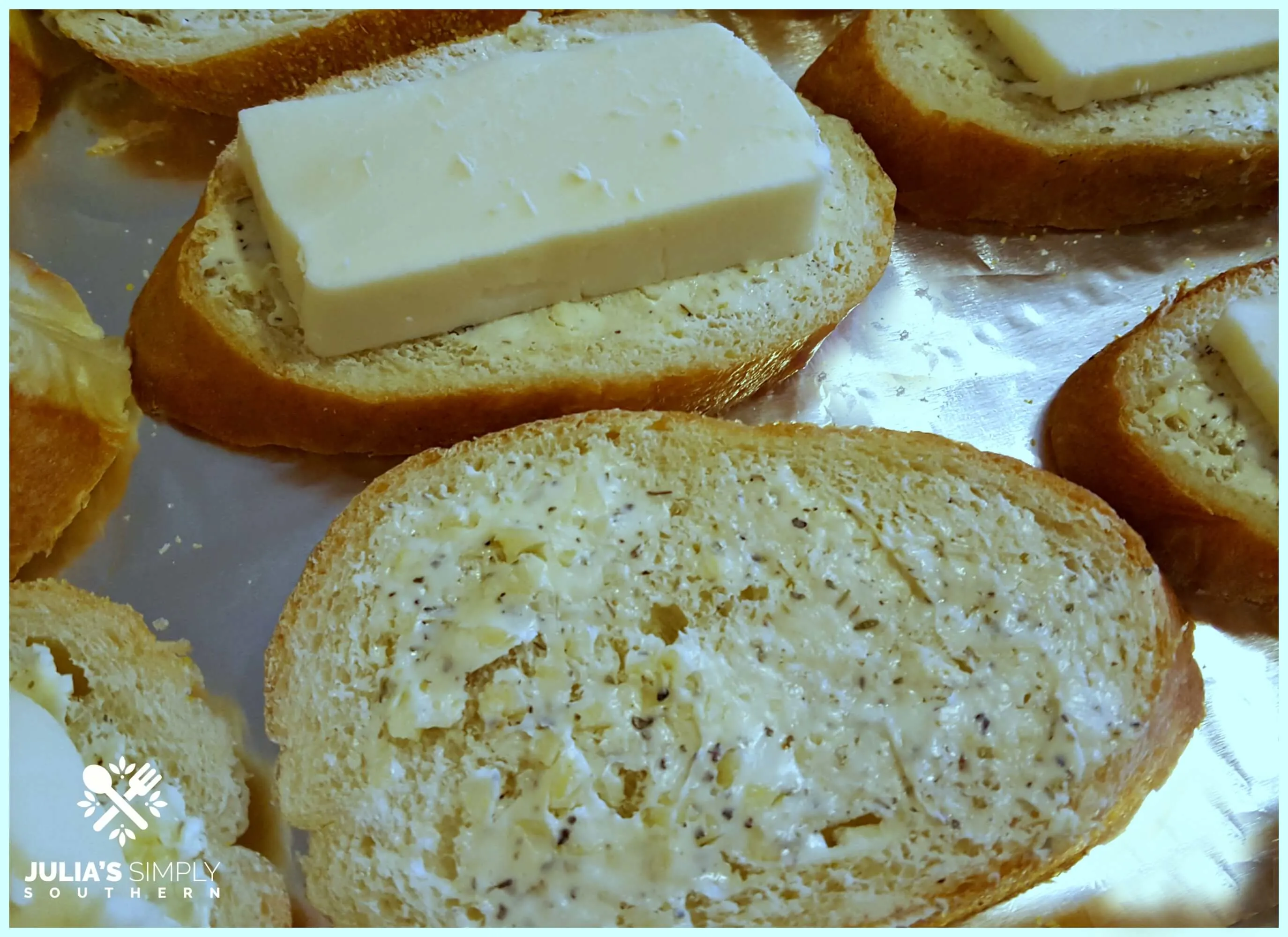 Garlic spread for bread 