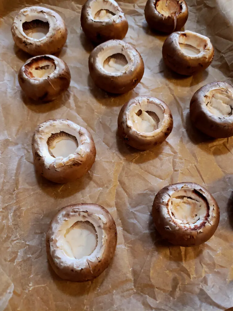 Preparing mushroom caps for stuffed appetizers