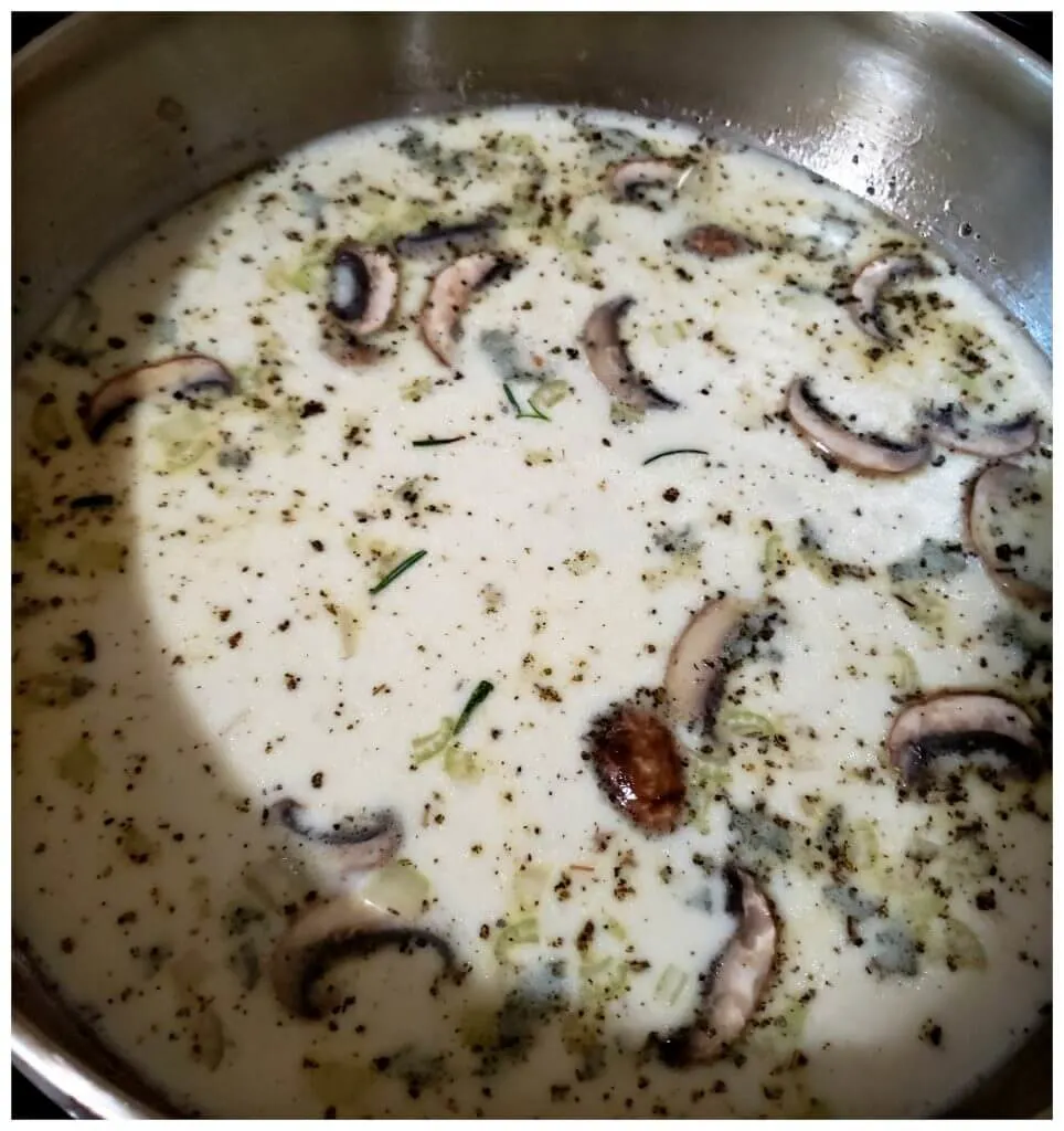 creamy sage sauce for turkey dinner