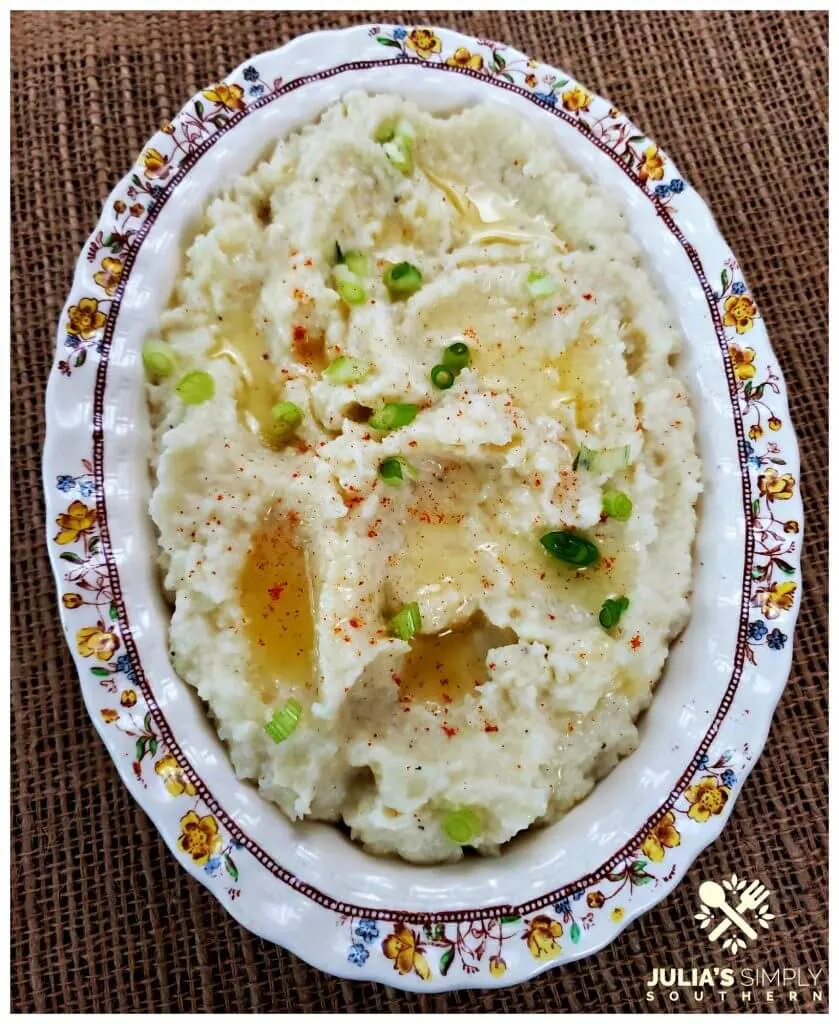 Low Carb Side Dish Recipe of creamy cauliflower mashed taters