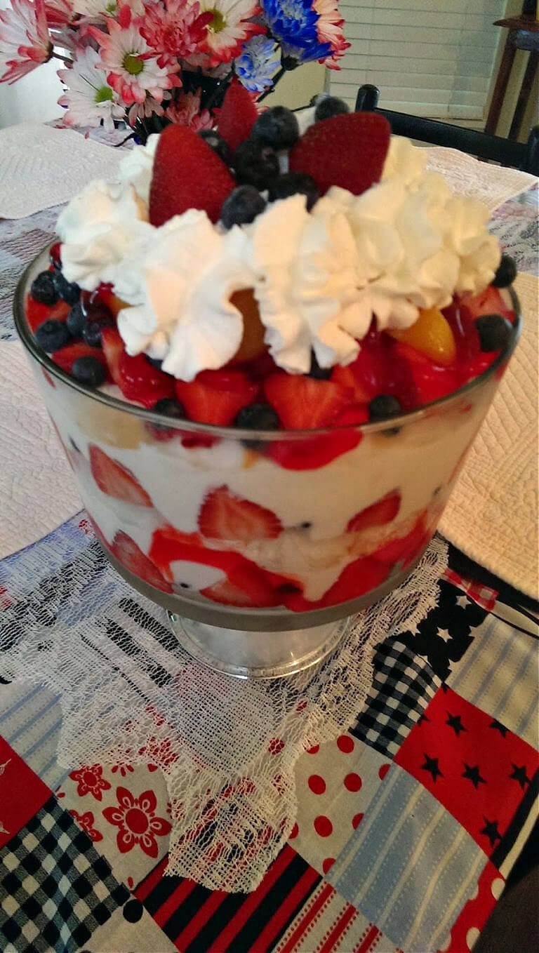 Simple Berry Trifle Recipe