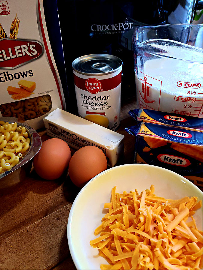 Ingredients for slow cooker macaroni recipe