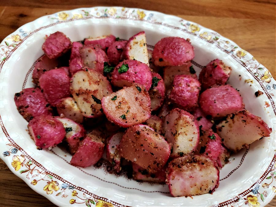 Serving bowl with oven roasted radishes