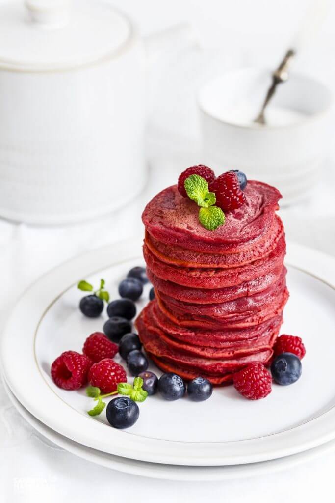 Red Velvet Pancakes - Brunch Recipes 